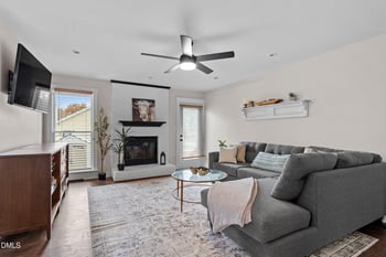 3525 Castlegate Dr, Raleigh, NC 27616