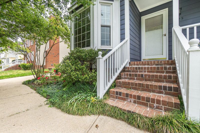 3525 E Jameson Rd, Raleigh, NC 27604