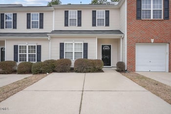 3525 Londonville Ln, Raleigh, NC 27604