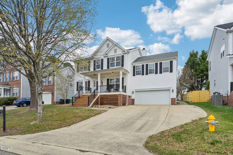 3525 Serendipity Dr, Raleigh, NC 27616