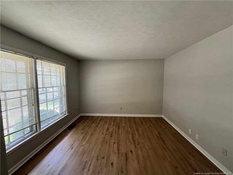 3526 Melrose Rd, Fayetteville, NC 28304