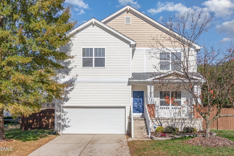 3527 Hamilton Mill Dr, Raleigh, NC 27616