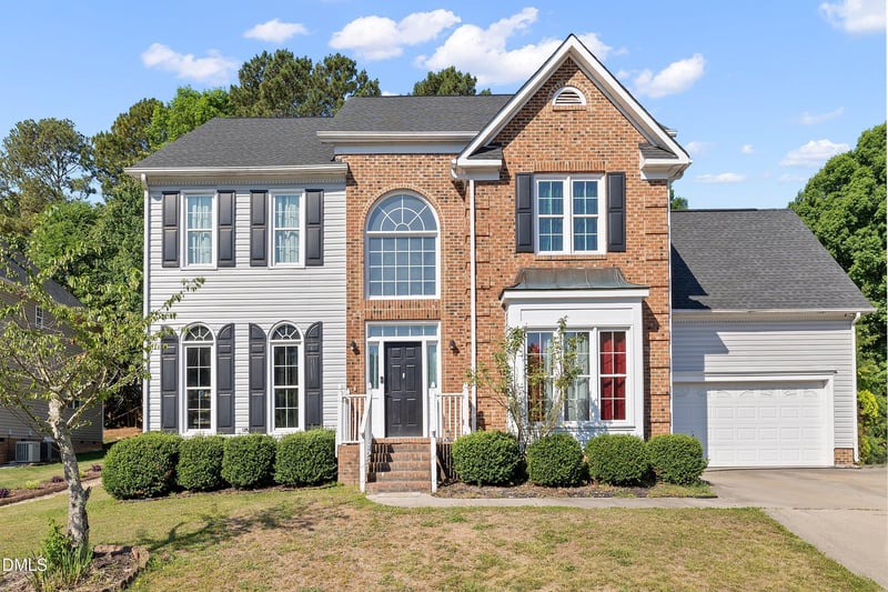3528 Dewing Dr, Raleigh, NC 27616