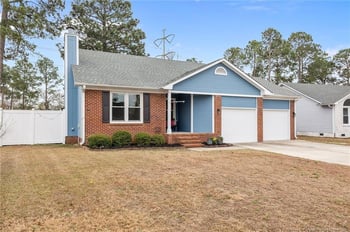 3529 Chaucer Dr, Hope Mills, NC 28348