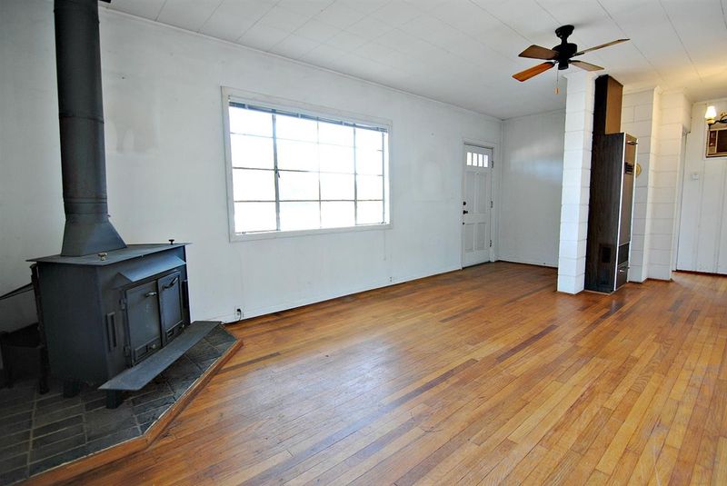 3529 Edwards Mill Rd, Raleigh, NC 27612