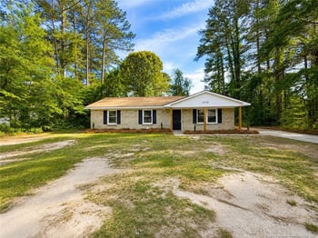 3529 Torbay Dr, Fayetteville, NC 28311