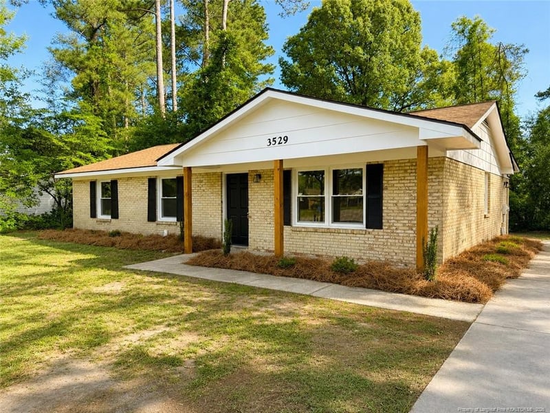 3529 Torbay Dr, Fayetteville, NC 28311