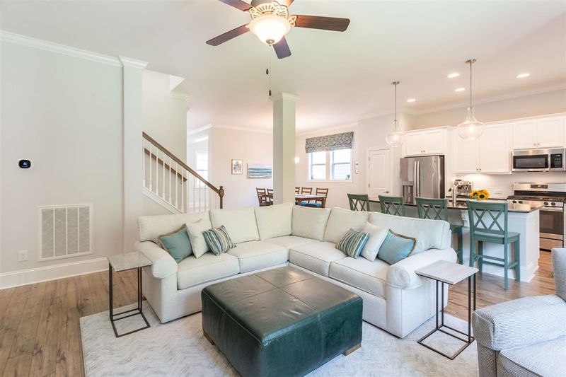 353 Cardinal Ridge Rd, Chapel Hill, NC 27516