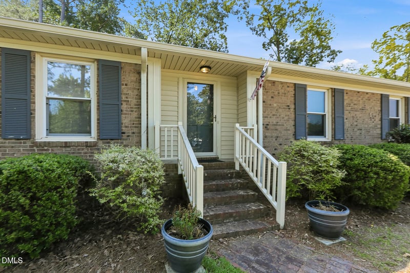 353 Dogwood Ln, Lillington, NC 27546