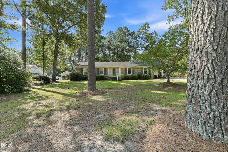 353 Dogwood Ln, Lillington, NC 27546