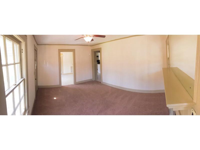 353 W Harden St, Burlington, NC 27215