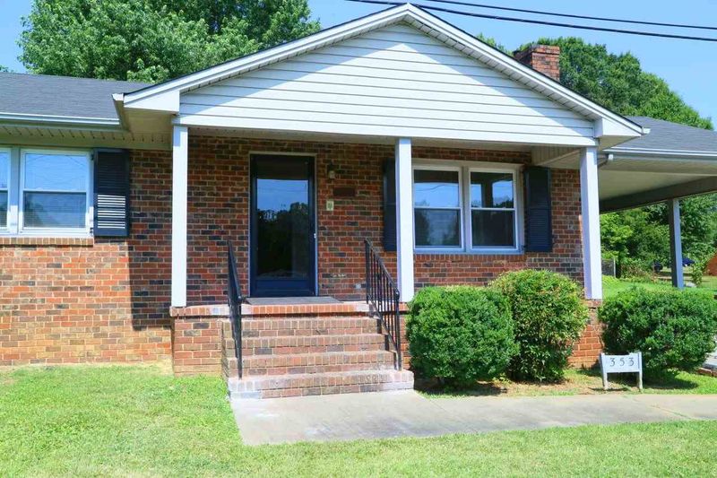 353 Lakeview Ave, Burlington, NC 27215