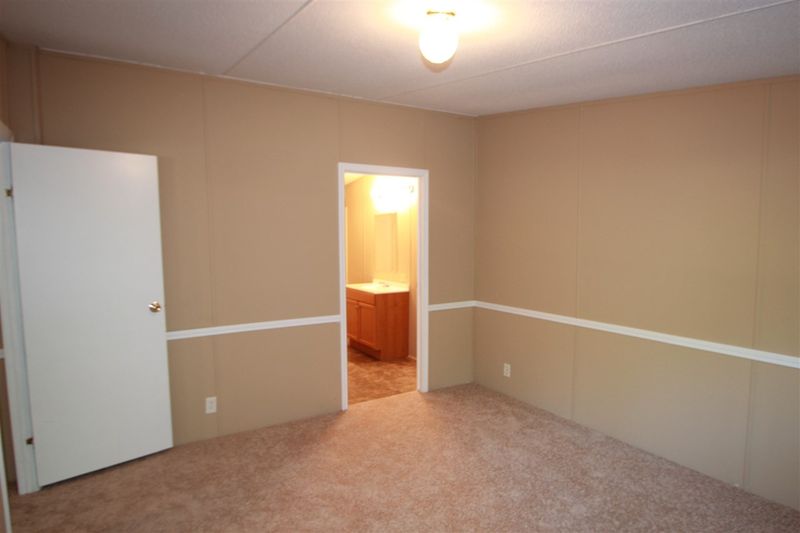 353 Oliver Loop Rd, Roxboro, NC 27574