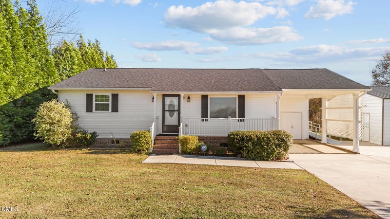 353 Pleasant Coates Rd, Benson, NC 27504