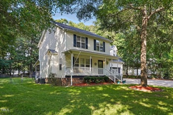 353 Spearhead Pl, Clayton, NC 27520