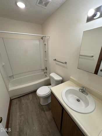 3530 Ivy Commons Dr #102, Raleigh, NC 27606