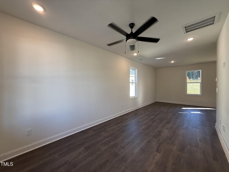 354 Bluejay St, Clayton, NC 27520