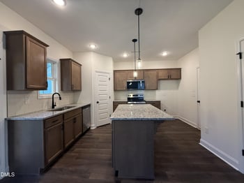 354 Bluejay St, Clayton, NC 27520