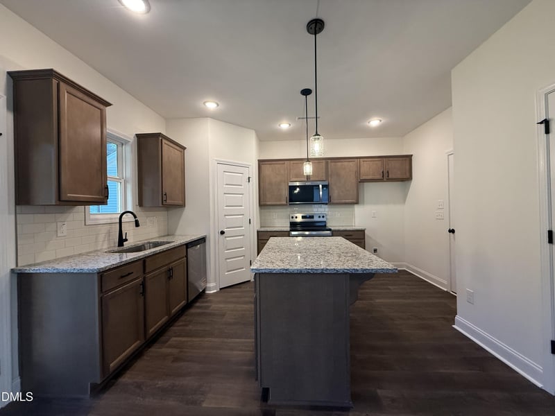 354 Bluejay St, Clayton, NC 27520