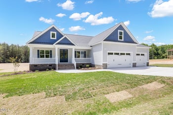 354 Freedom Ridge Dr, Smithfield, NC 27577