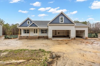 354 Freedom Ridge Dr, Smithfield, NC 27577