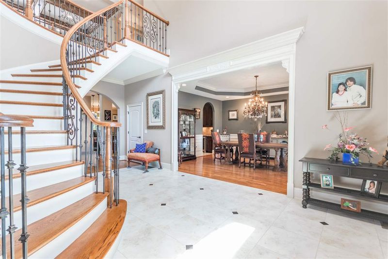 354 Marcellus Way, Clayton, NC 27527
