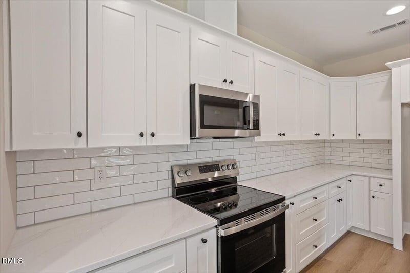 354 National Dr, Clayton, NC 27527