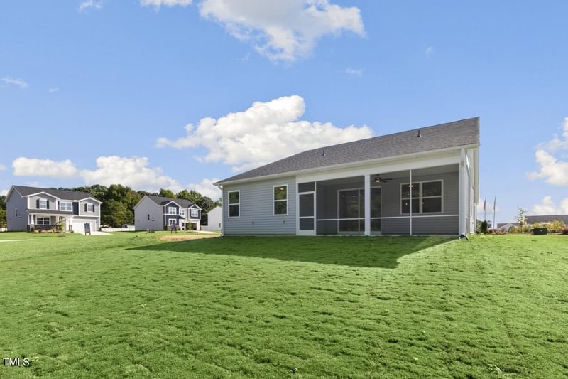 354 Providence Creek Dr, Fuquay Varina, NC 27526