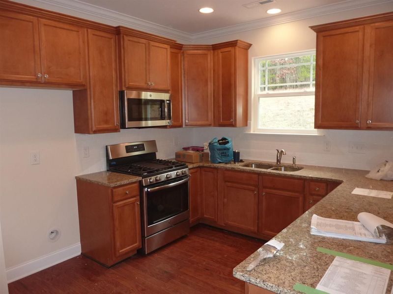 354 Spicebush Cir, Hillsborough, NC 27278