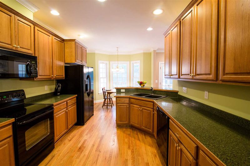 354 Tarboro Rd, Youngsville, NC 27596