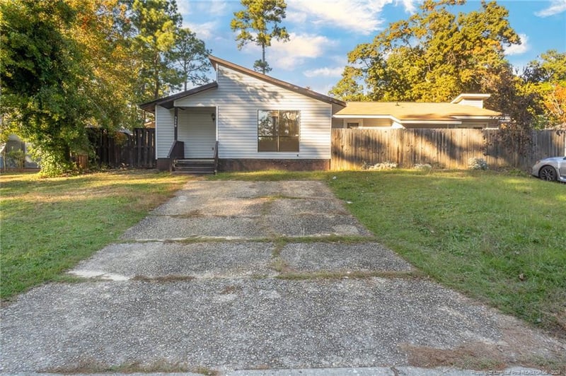 3540 Torbay Dr, Fayetteville, NC 28311