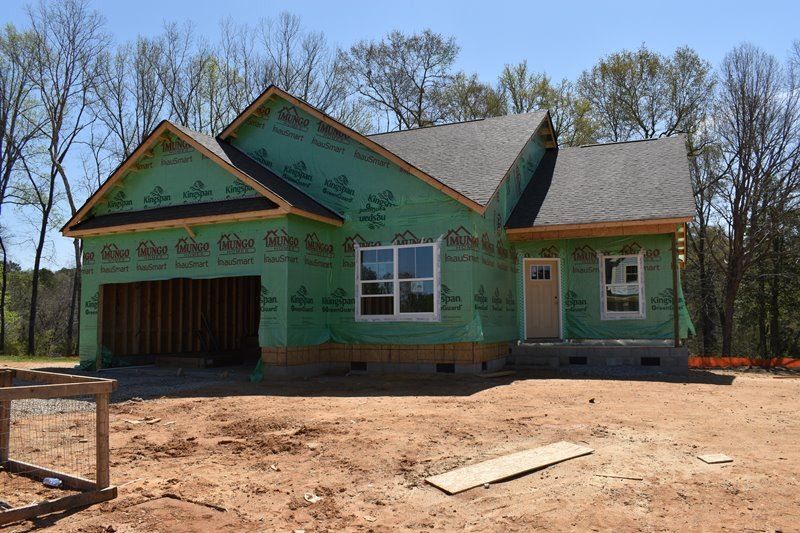 3541 S Beaver Ln, Raleigh, NC 27604