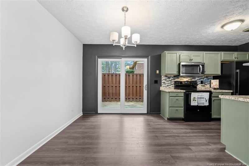 3543 Rolls Ave, Fayetteville, NC 28311
