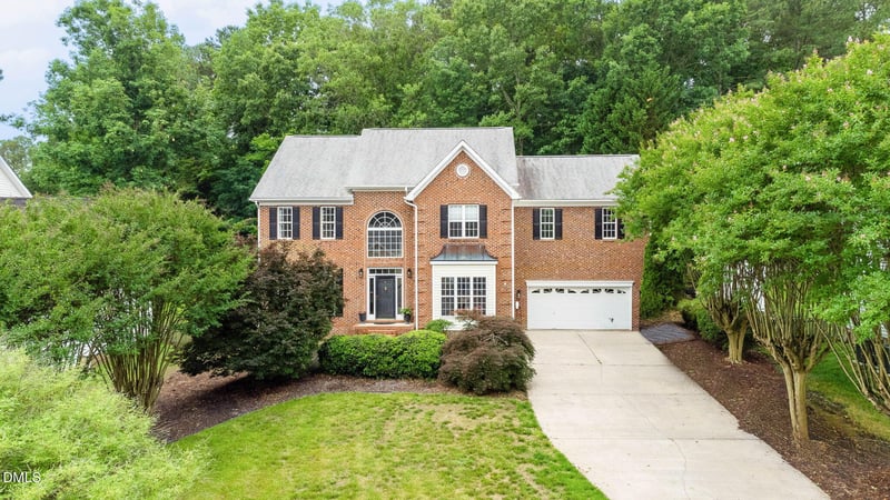 3544 Dewing Dr, Raleigh, NC 27616