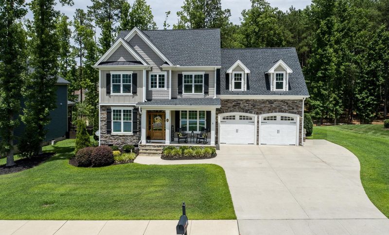 355 Grantwood Dr, Clayton, NC 27527