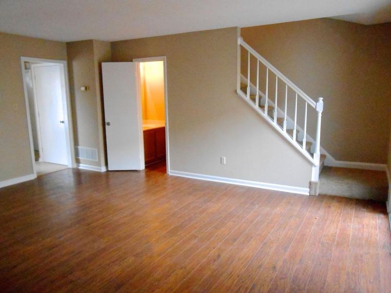 355 Kilarney Dr, Durham, NC 27703