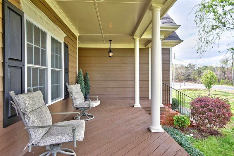 355 N Pleasant Coates Rd, Benson, NC 27504
