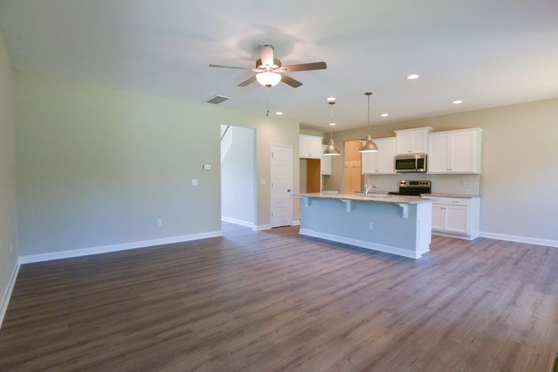 355 Pond Mountain Dr, Clayton, NC 27520
