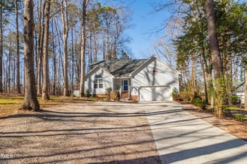 355 Riverstone Dr, Clayton, NC 27527