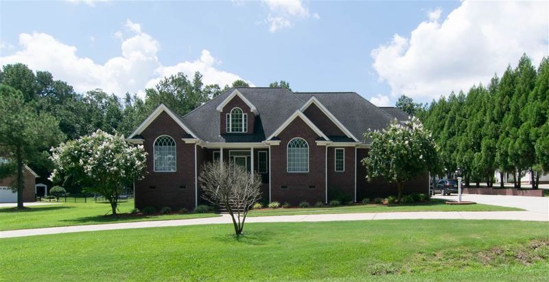 355 Skinner Rd, Four Oaks, NC 27524