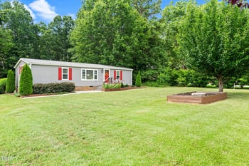 355 Windsong Ln, Youngsville, NC 27596