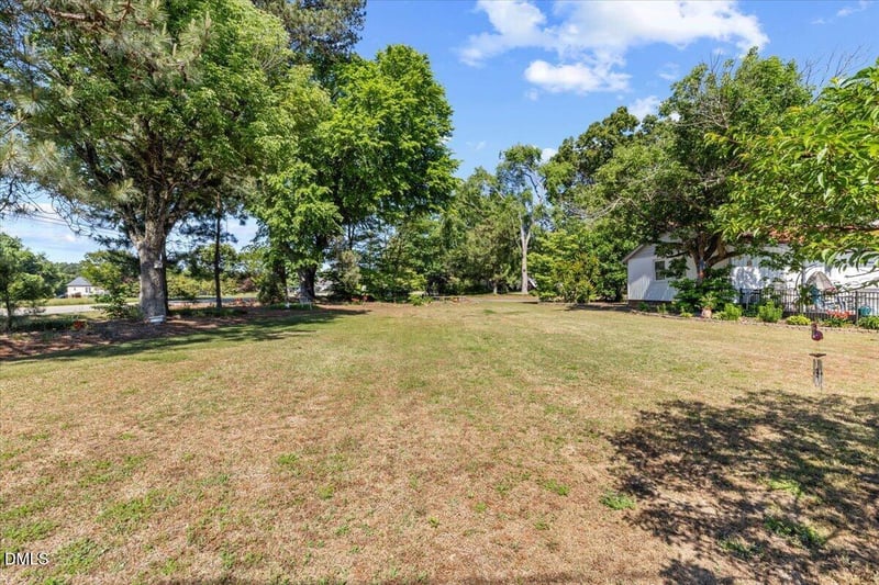 3550 Garner Rd, Clayton, NC 27520