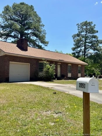 3551 Pioneer Dr, Hope Mills, NC 28348