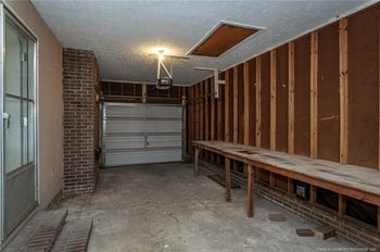 3551 Pioneer Dr, Hope Mills, NC 28348