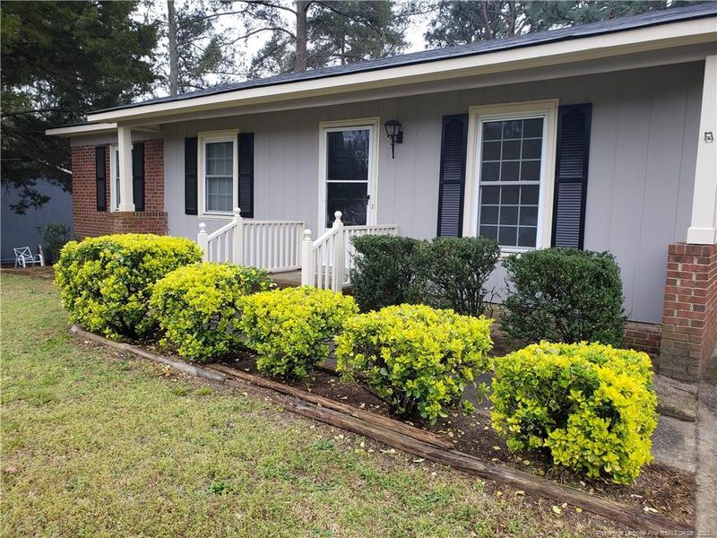 3556 Ireland Dr, Hope Mills, NC 28348