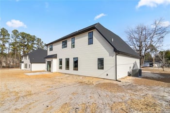 3558 Braddy Rd, Fayetteville, NC 28306