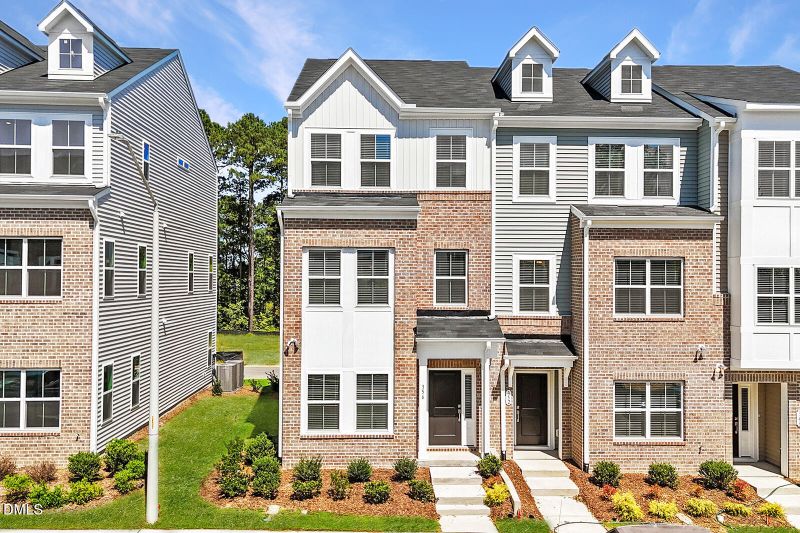 356 Chesapeake Commons St #135, Garner, NC 27529
