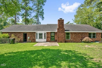 356 Conifer Dr, Fayetteville, NC 28314