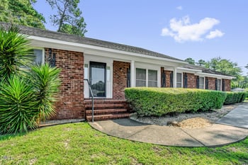 356 Conifer Dr, Fayetteville, NC 28314