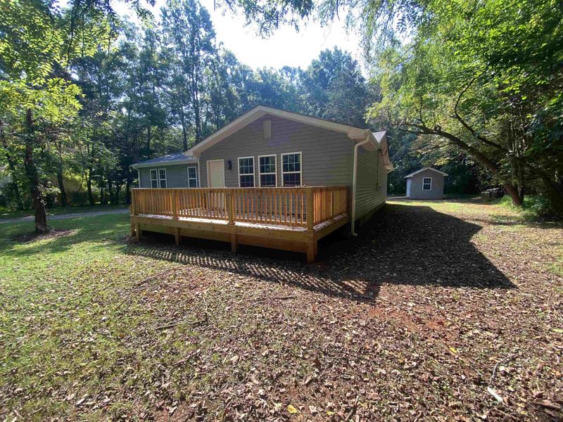 356 E Cornwallis St, Pittsboro, NC 27312